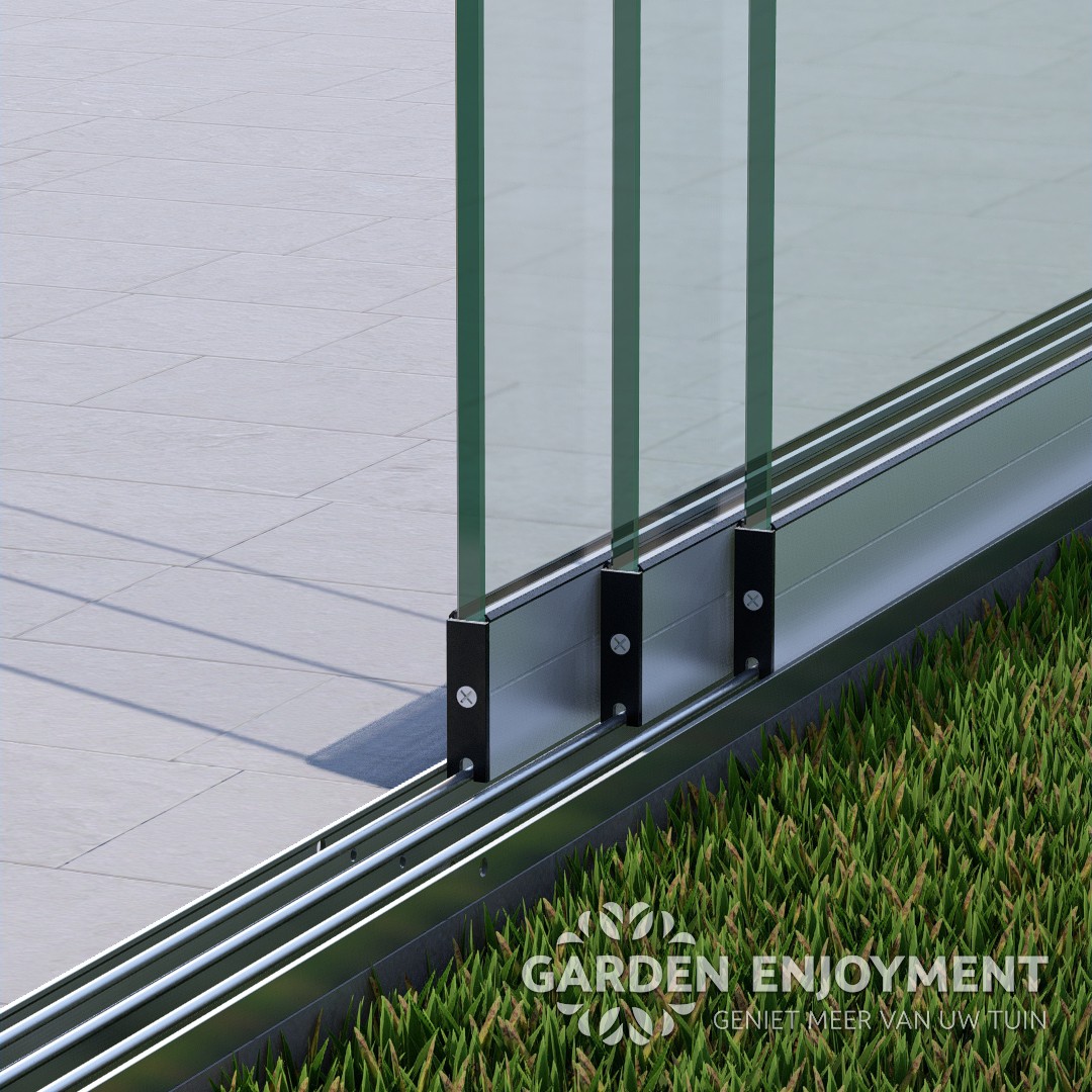 3 rail glazen schuifwand mat wit RAL 9016M van 268 cm breed en een totale hoogte van 215 cm GE01