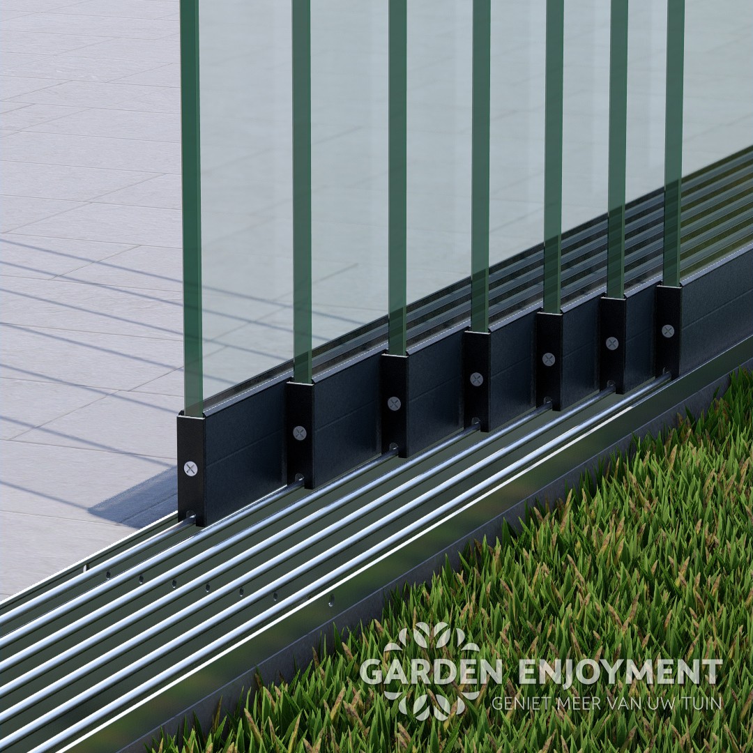 7 rail glazen schuifwand antraciet RAL 7016S van 624 cm breed en een totale hoogte van 235 cm GE01